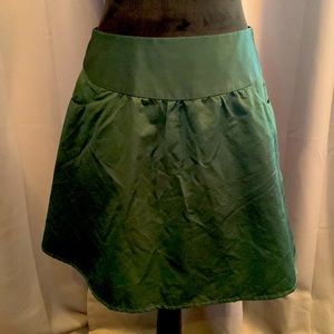 Sexy green with lace bottom lining size 4 skirt from Fossil. Great look!